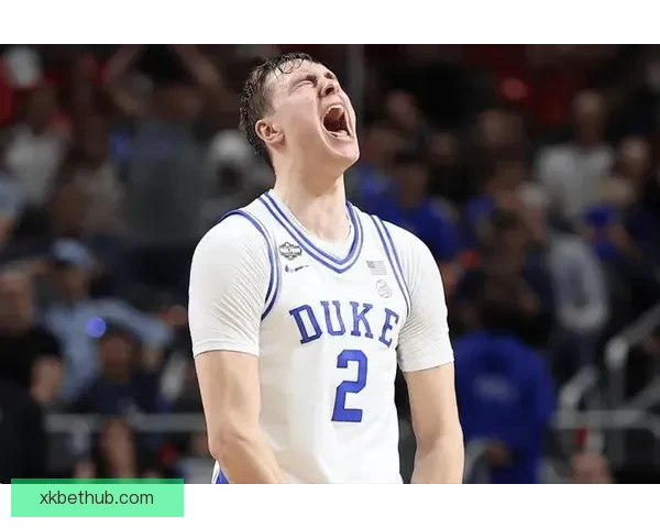 弗拉格谈新秀赛季精神压力 去年仅输四场比赛感受分享